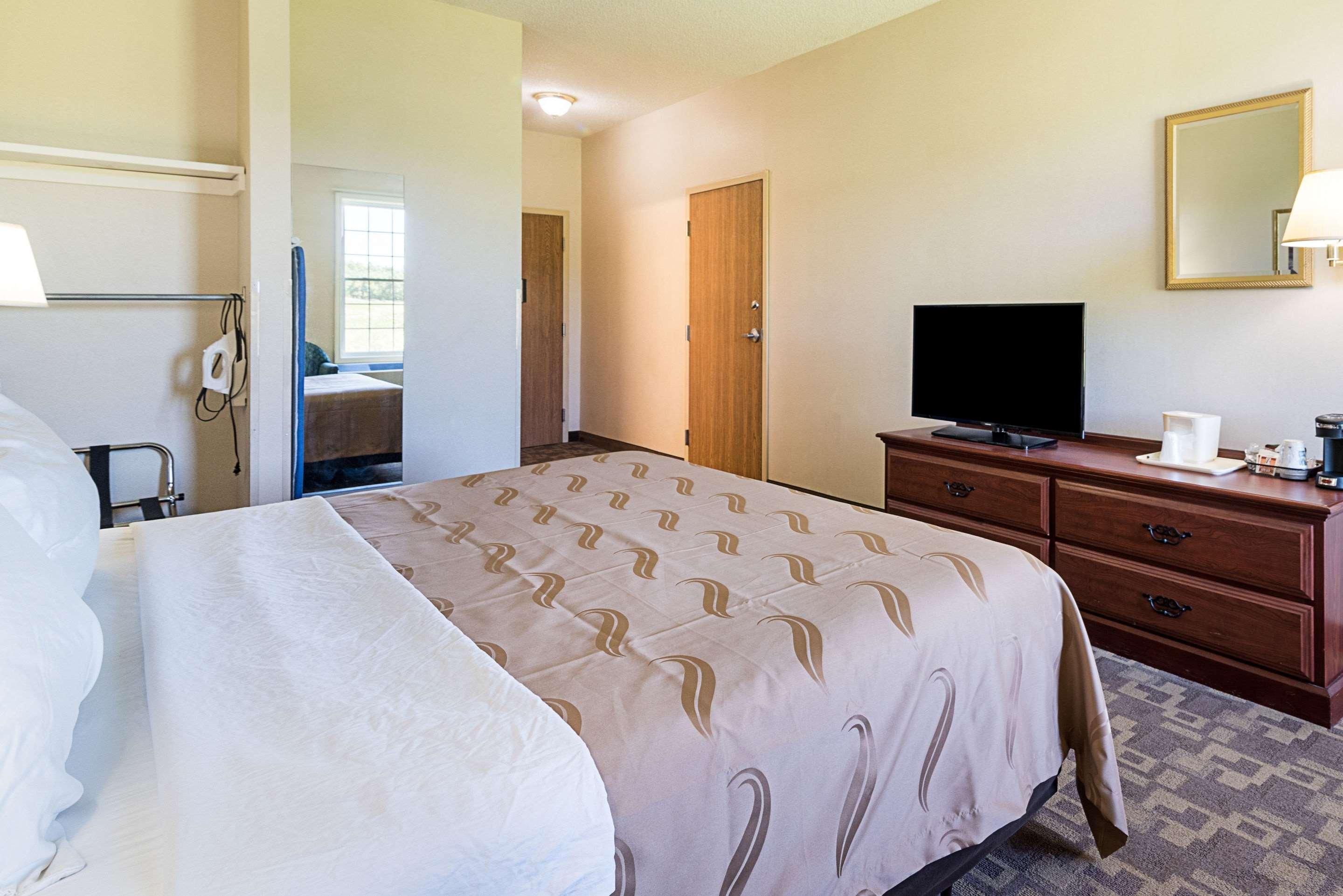 Quality Inn & Suites Schoharie Near Howe Caverns Exterior photo
