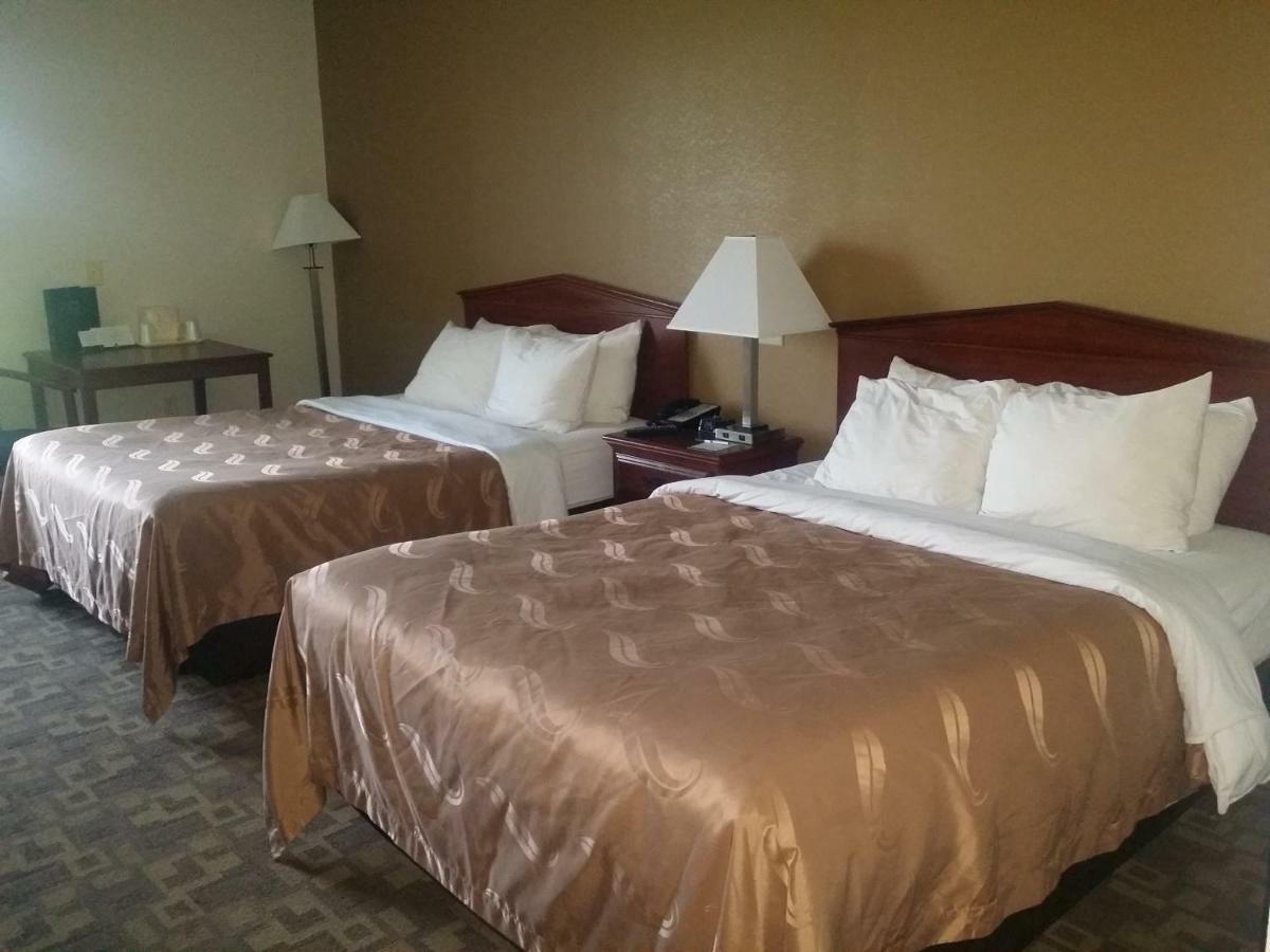 Quality Inn & Suites Schoharie Near Howe Caverns Exterior photo